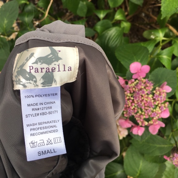 Paraella | Pleated Flapper Dress - Picture 7 of 7